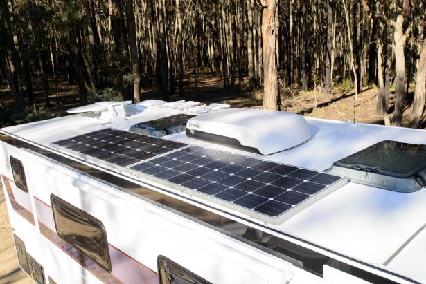 Güneş Enerjisi ile Elektrik Faturanızı Düşürün: Karavanlardan Evler İçin Uygulama Alanları